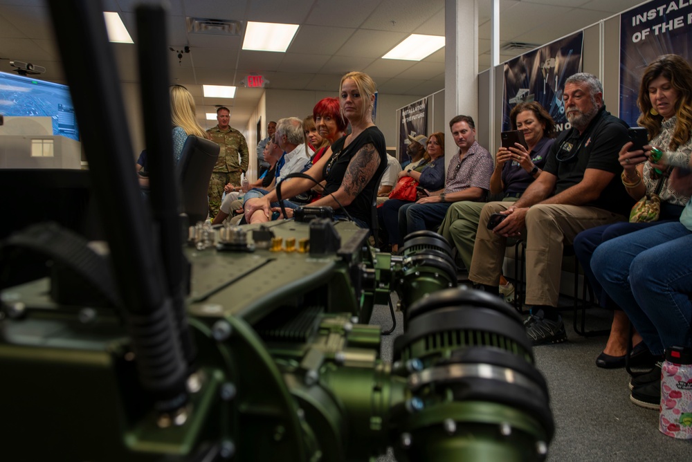 Tyndall’s newest honorary commanders’ first immersion