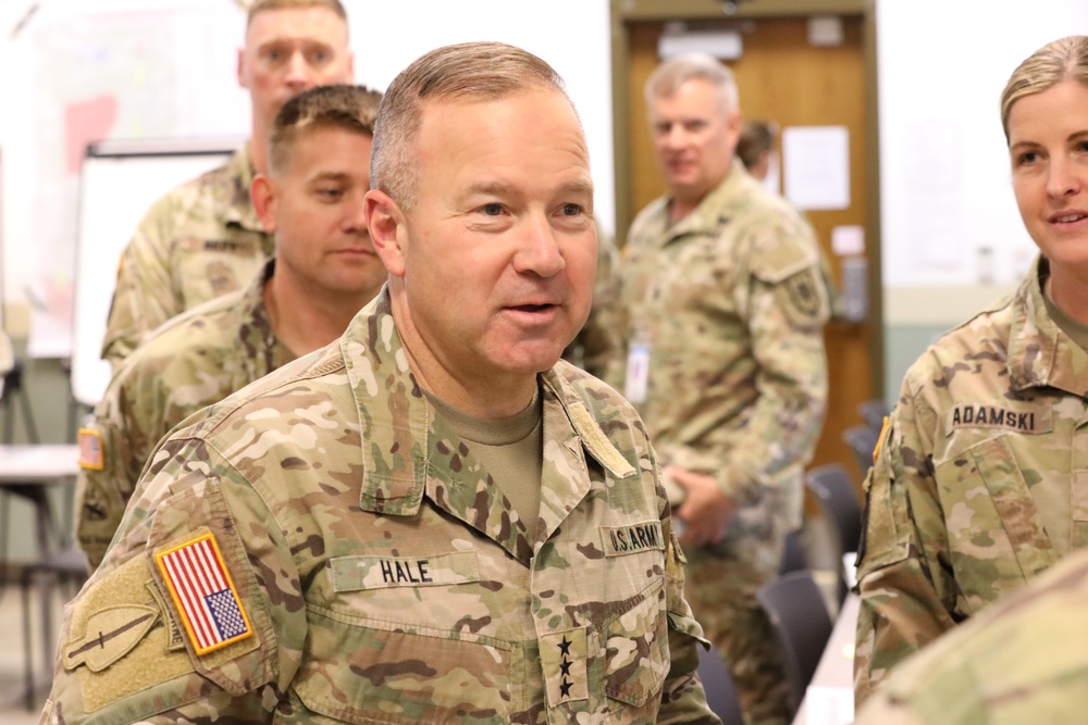 Top Army intelligence officer visits largest annual U.S. Army Reserve training exercise