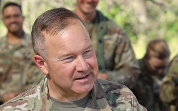 Top Army intelligence officer visits largest annual U.S. Army Reserve training exercise