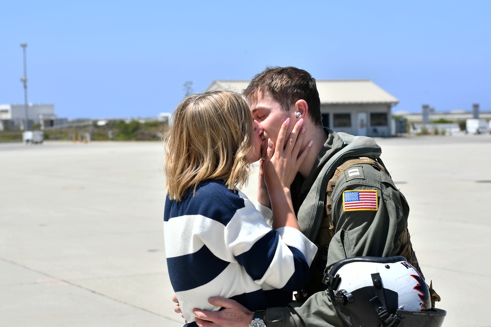 Black Eagles return to Point Mugu