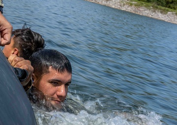 19th ENG BAT Helocasting