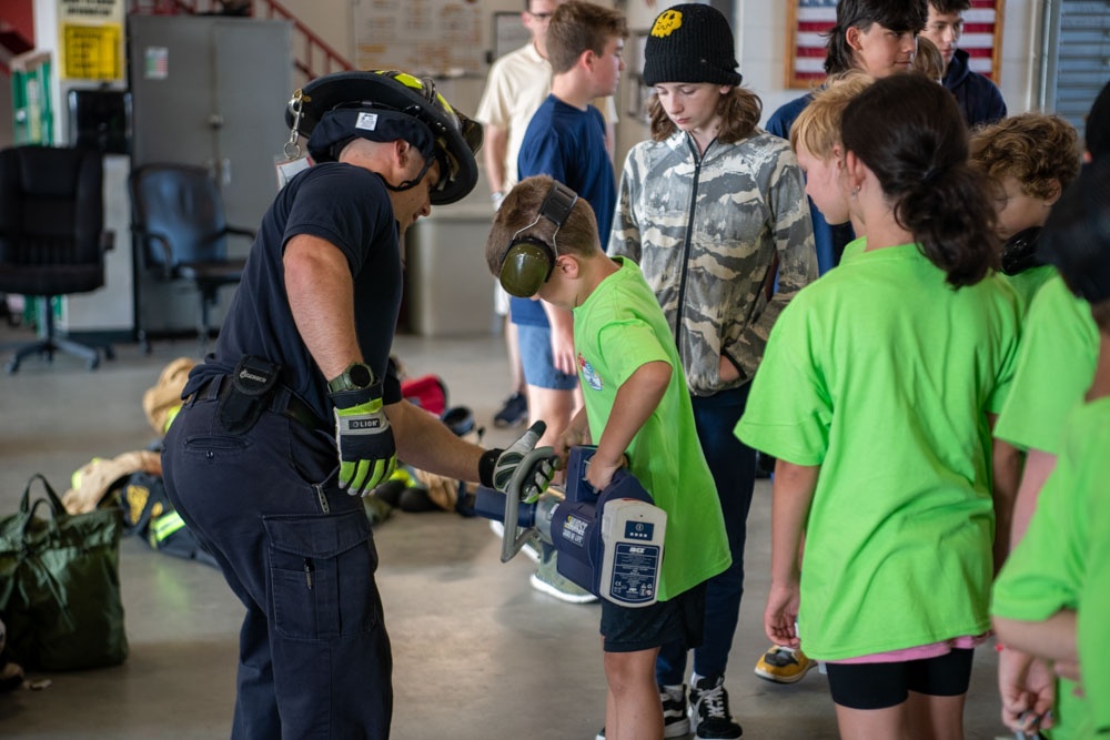 104th Fighter Wing hosts Parlin Field FAA ACE Camp Students and Massachusetts Guard Children for base tour