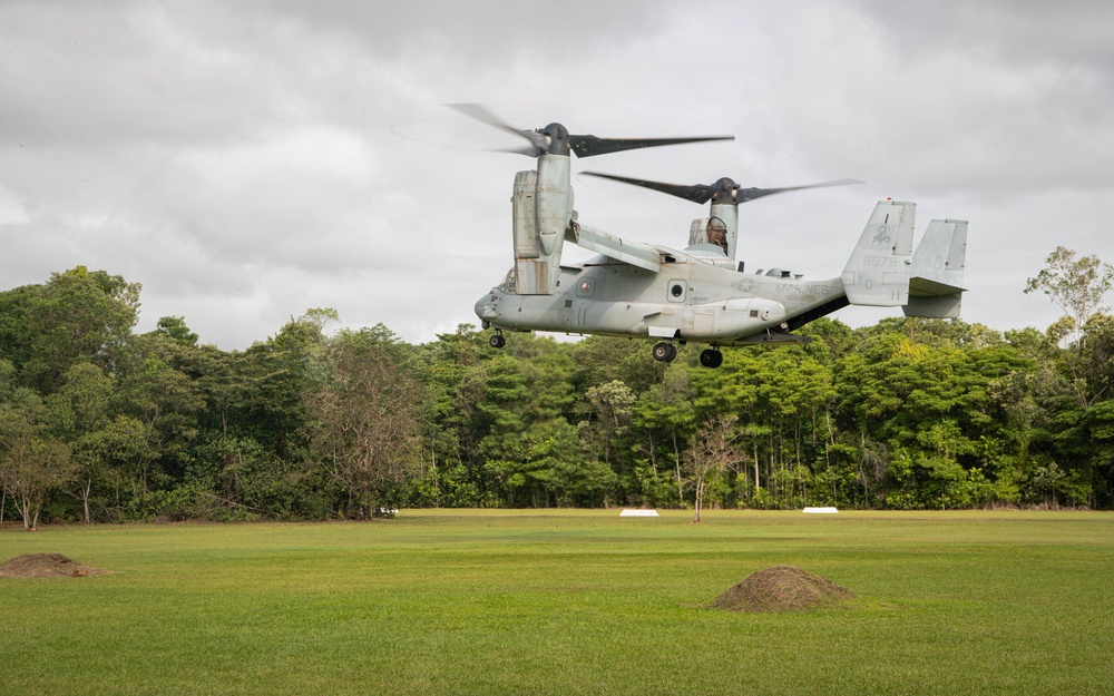MRF-D 24.3: Golf Co., 2nd Bn., 5th Marines (Rein.) rehearses platoon operations in Tully