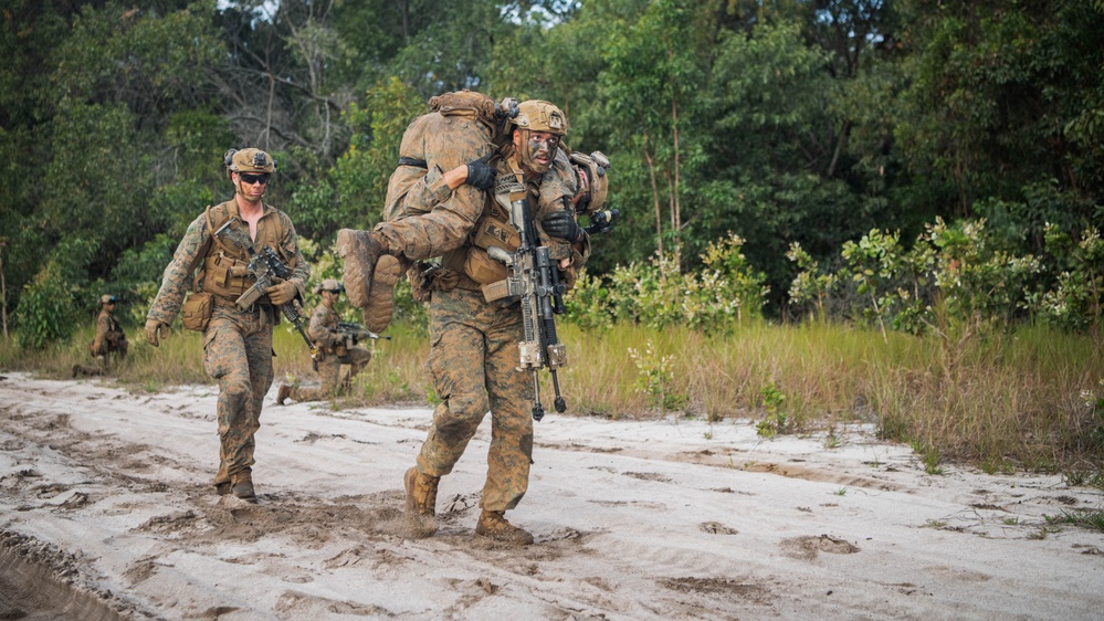 MRF-D 24.3: Golf Co., 2nd Bn., 5th Marines (Rein.) rehearses platoon operations in Tully