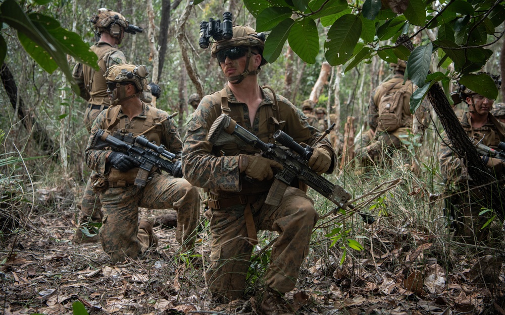 MRF-D 24.3: Golf Co., 2nd Bn., 5th Marines (Rein.) rehearses platoon operations in Tully