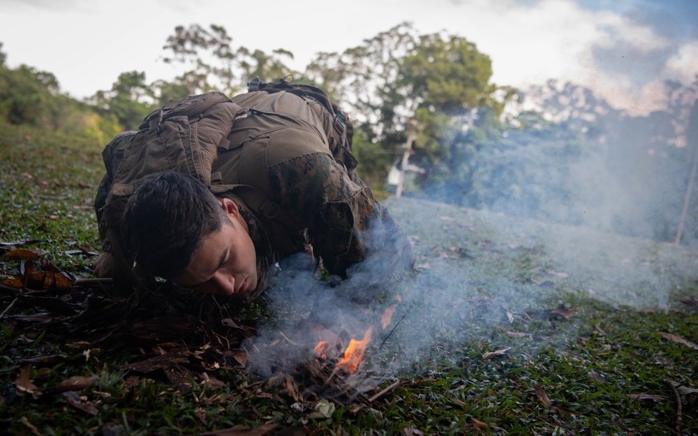 MRF-D 24.3: Golf Co., 2nd Bn., 5th Marines (Rein.) learns Tully CTC’s jungle survival