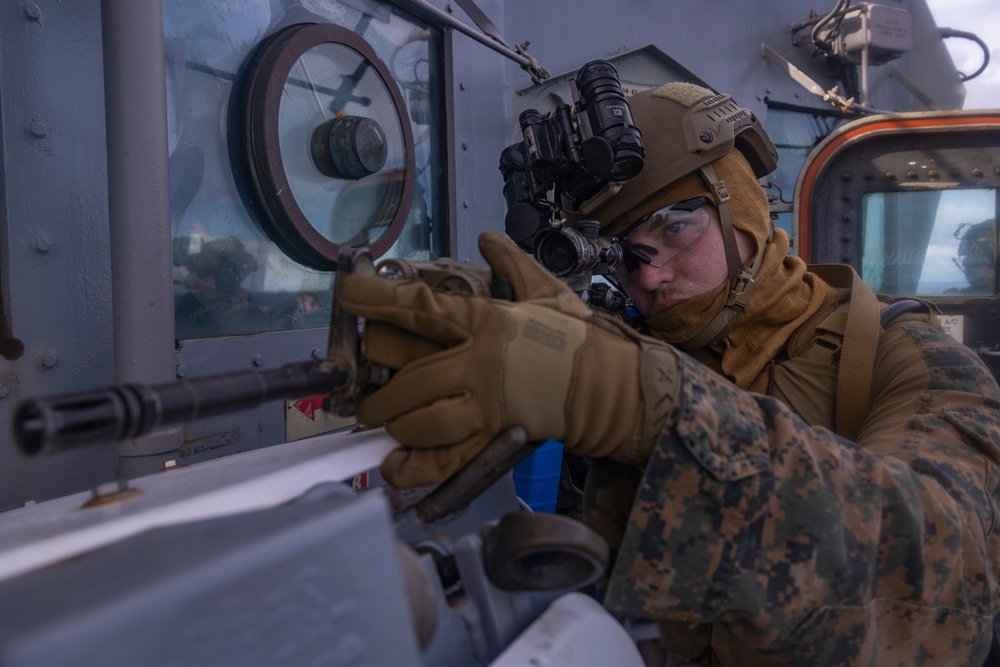 31st MEU conducts VBSS aboard USS Comstock (LSD 45)