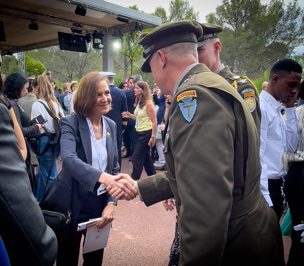 36th Infantry Division general honors allied French soldiers of operation dragoon