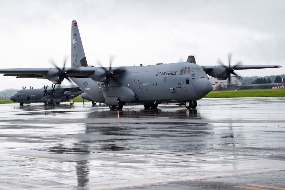 Yokota generates C-130 aircraft ahead of Typhoon Ampil