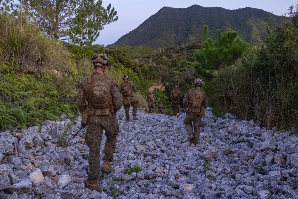 31st MEU conducts Mechanized Raid