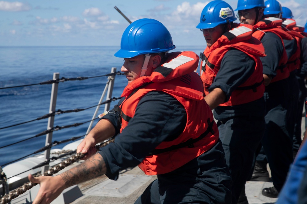 Frank E. Peterson Jr. conducts replenishment-at-sea