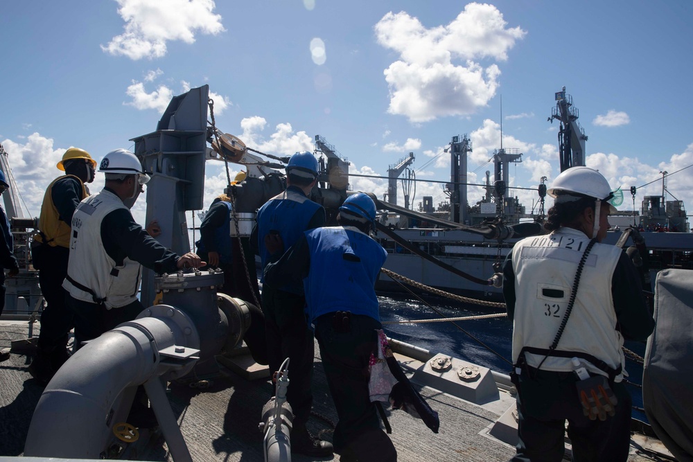 Frank E. Peterson Jr. conducts replenishment-at-sea