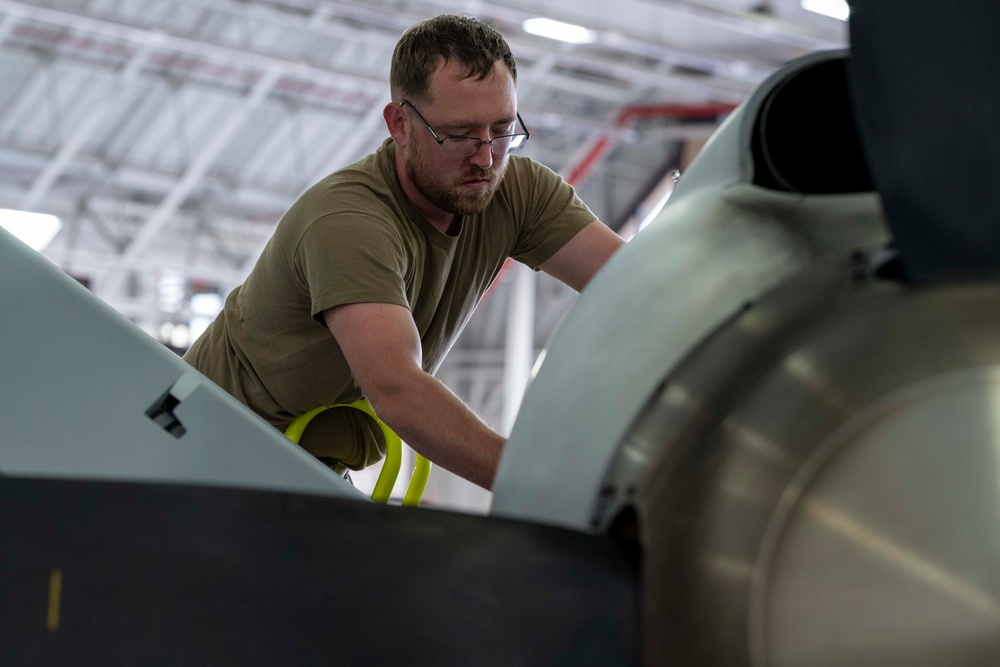 491st ATKS maintains MQ-9 Reaper aircrew, maintainers