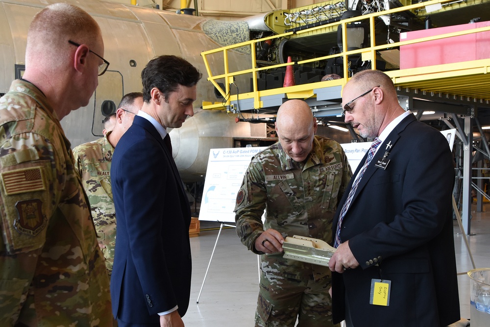 Air Force Chief of Staff visits Team Robins