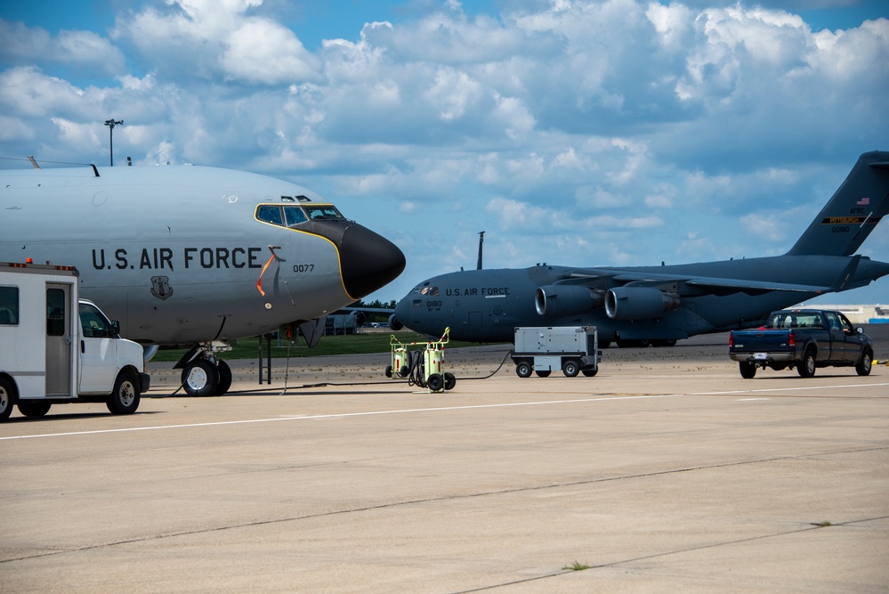 171st and 911th Welcome Honorary Commanders Aboard