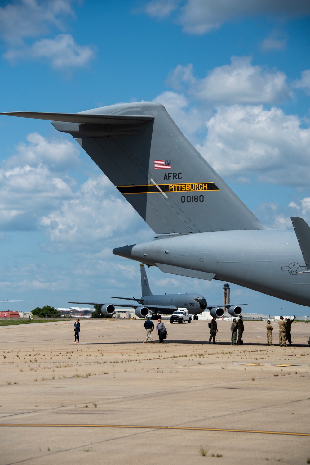 171st and 911th Welcome Honorary Commanders Aboard