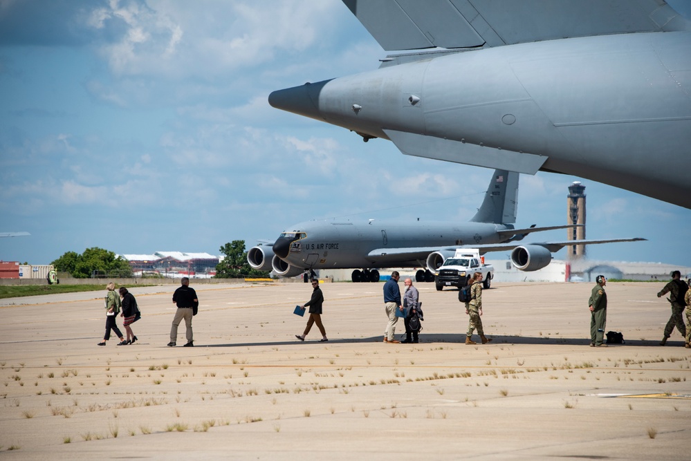 171st and 911th Welcome Honorary Commanders Aboard