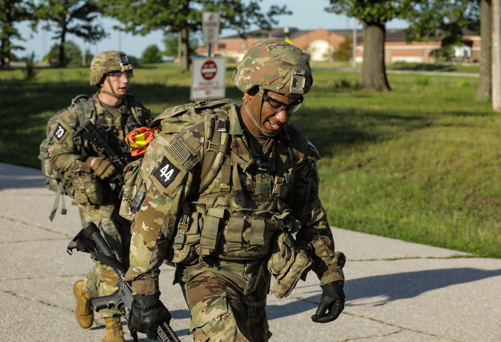 Intelligence Center of Excellence competes in TRADOC Best Squad Competition 2024