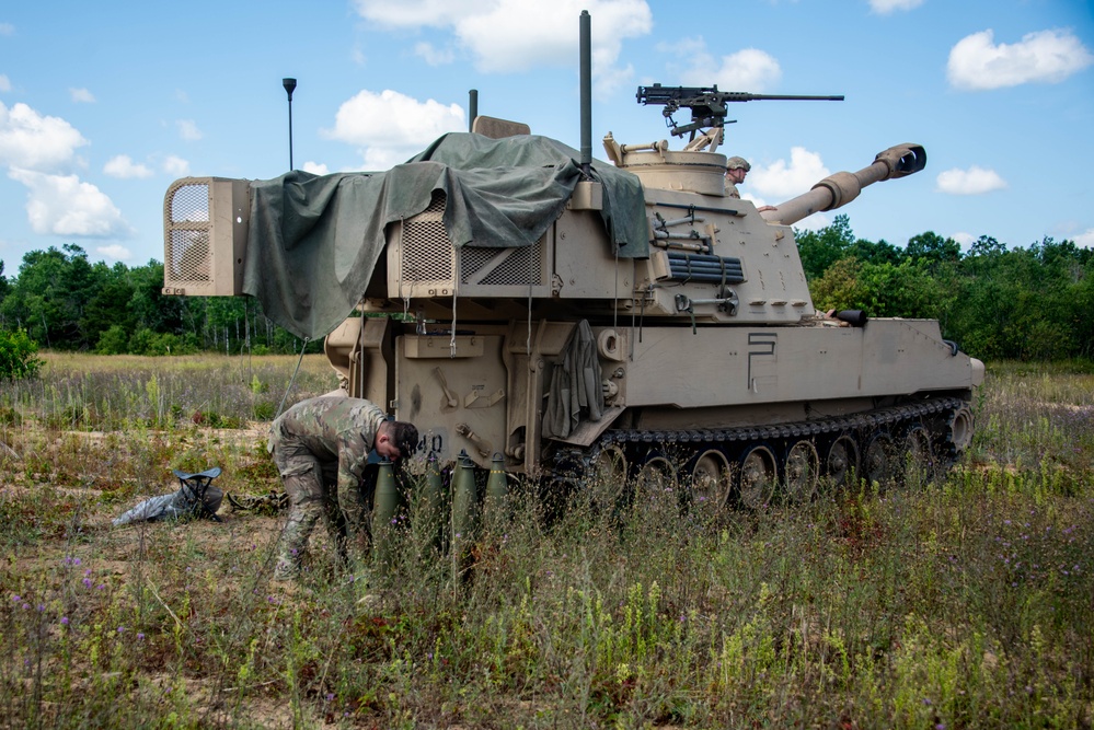 DVIDS - Images - Northern Strike Paladin Self-Propelled Howitzers ...