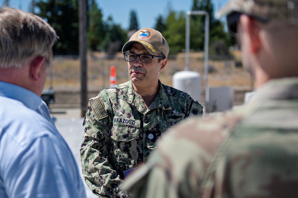 92nd LRS hosts DLA-Energy Americas West commander, highlighting partnership critical to success in Great Power Competition