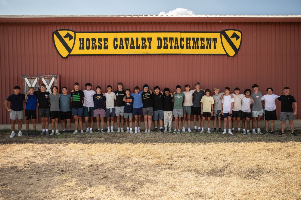 Fort Cavazos Spends the Day with Local High School Football Team