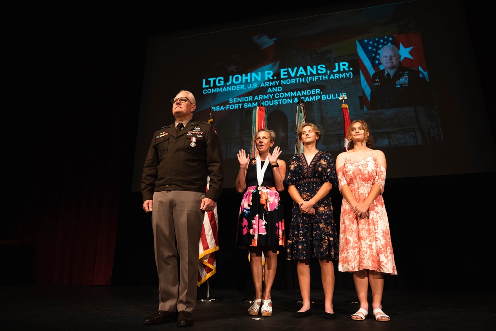 Lt. Gen. John R. Evans, Jr. retires from the U.S. Army after 36 years of service.