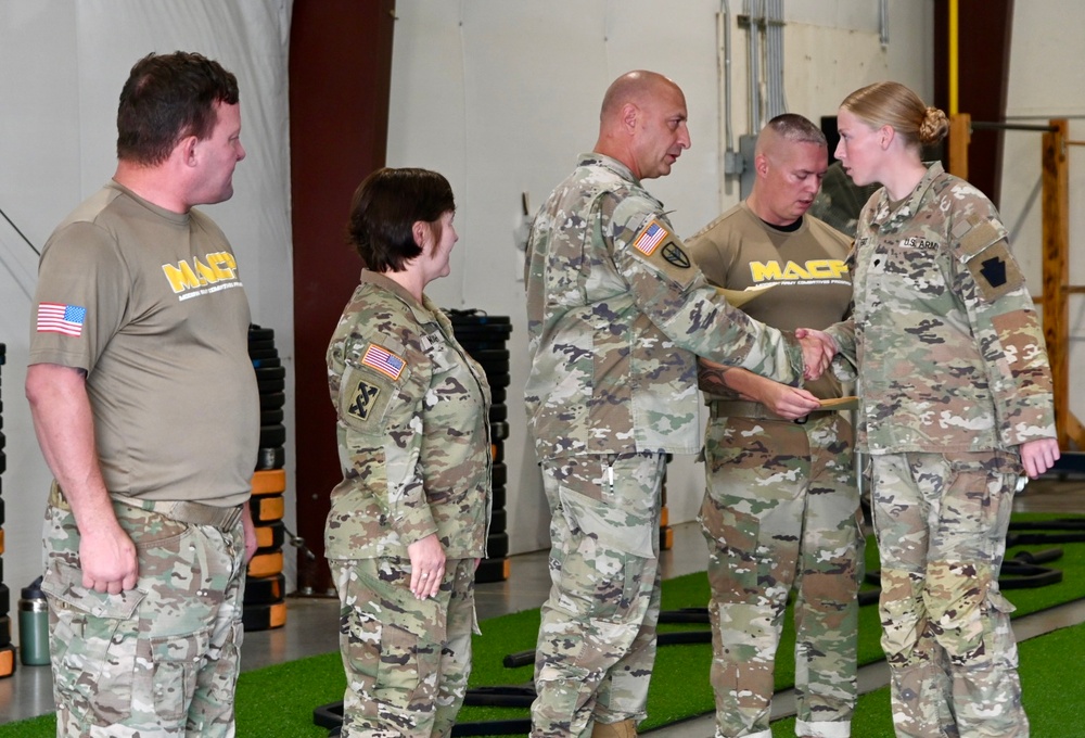 Pa. National Guard Soldiers graduate from Army Combatives