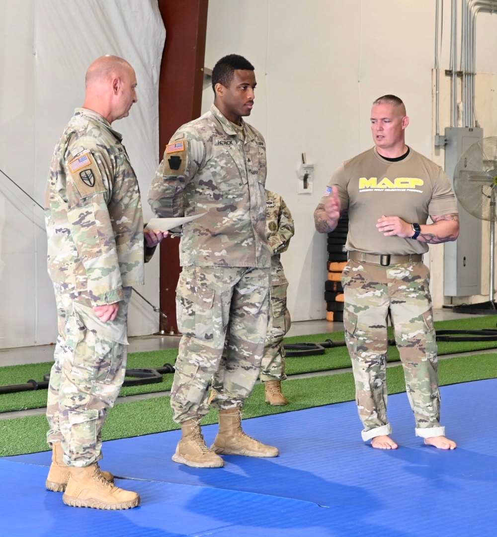 Pa. National Guard Soldiers graduate from Army Combatives