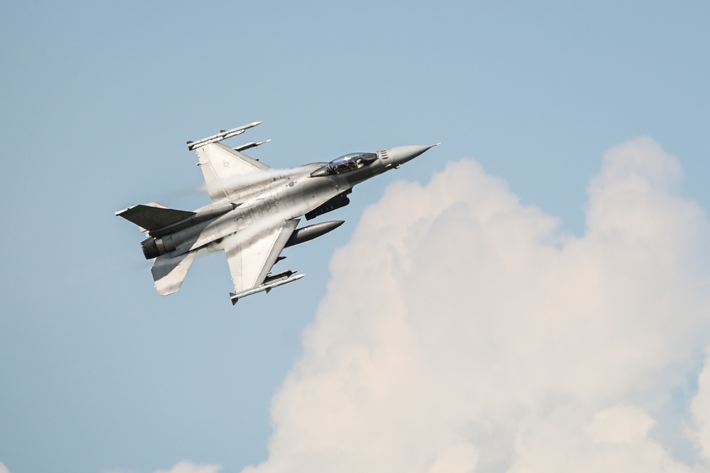 180th Fighter Wing supports F-16 pilots during Exercise Northern Strike