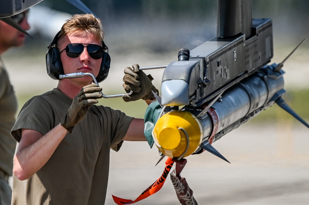 180th Fighter Wing supports F-16 pilots during Exercise Northern Strike