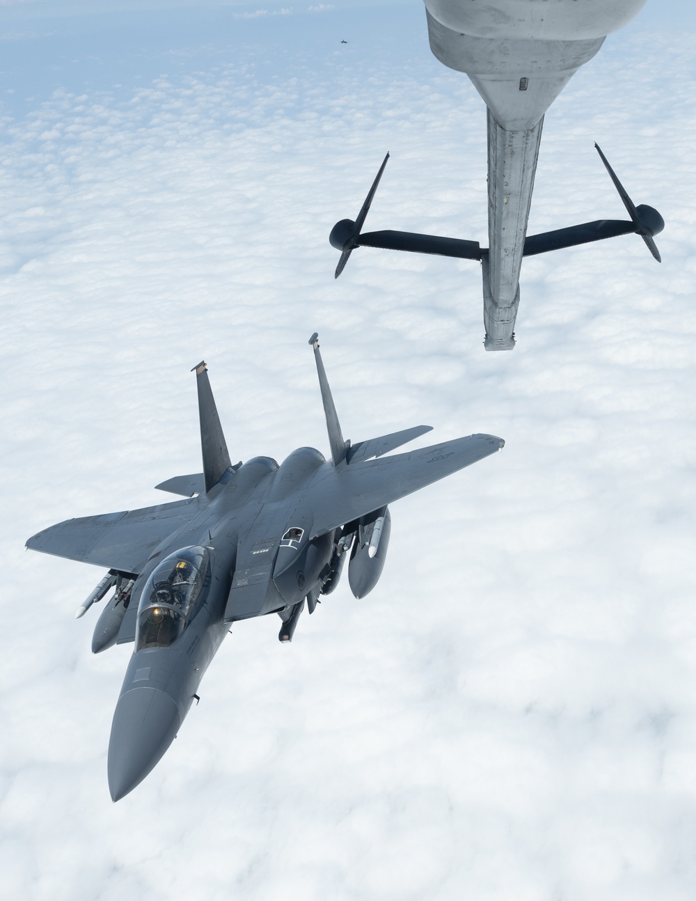 Travis KC-10 aircrew refuels F-15E Strike Eagles