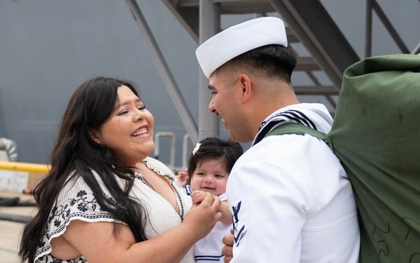 USS Halsey Homecoming 2024