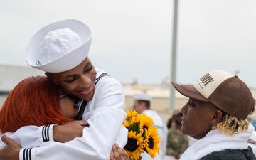 USS Halsey returns to Naval Base San Diego