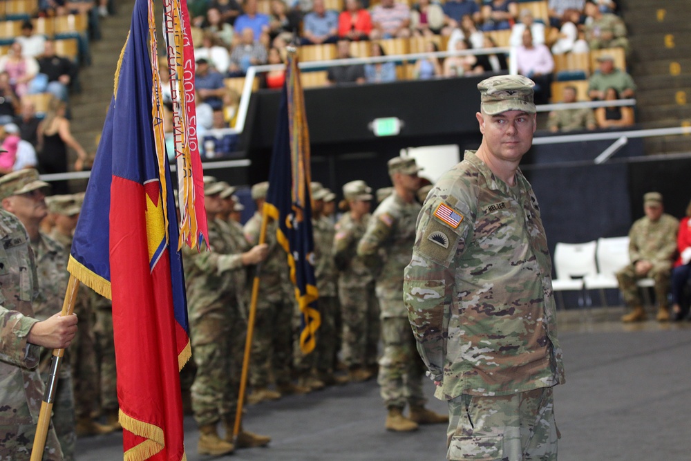 Oregon National Guard Soldiers Participate in Mobilization Ceremony Ahead of Deployment to the Balkans