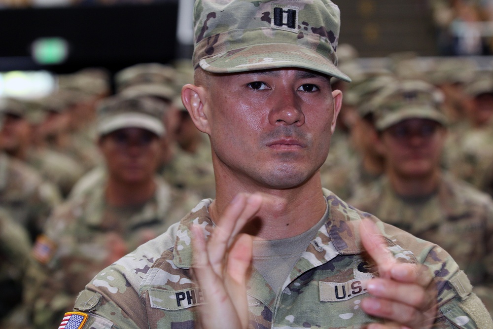 Oregon National Guard Soldiers Participate in Mobilization Ceremony Ahead of Deployment to the Balkans