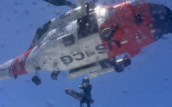 Coast Guard medevacs man from boat 45 miles west of Anna Maria Island