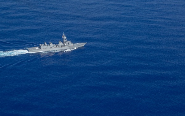 USS Blue Ridge Maneuvering Exercise with JMSDF JS Ariake (DD-109)
