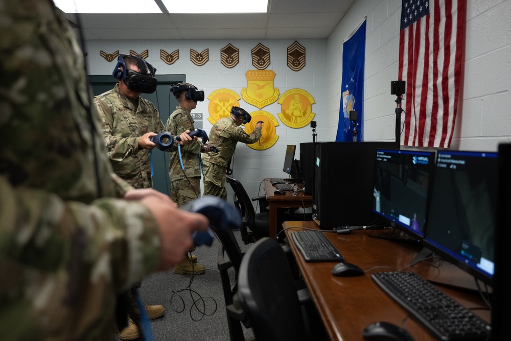 Airman use virtual reality to remain ready to go