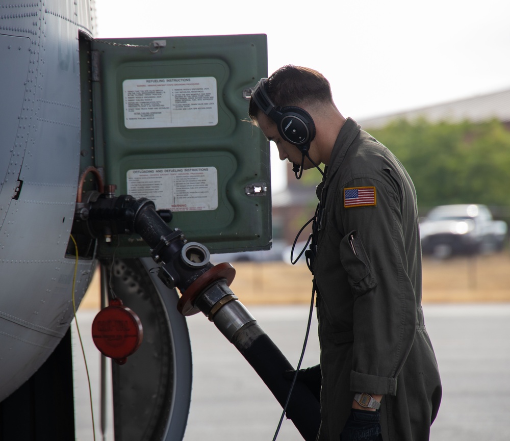 VMGR-153 trains during flight operations in Washington