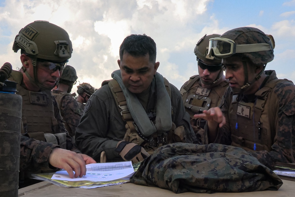 31st MEU conducts FARP exercise