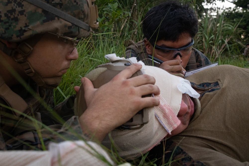 31st MEU maintains security for a FARP