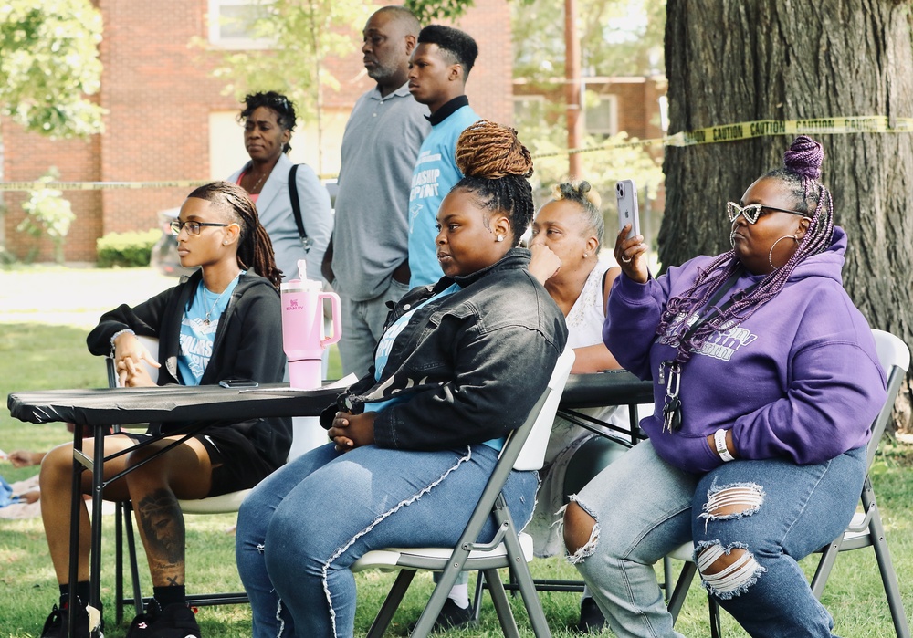 Two-Star General Returns to South Side Chicago to Inspire Youth at 8th Infantry Association Scholarship Ceremony