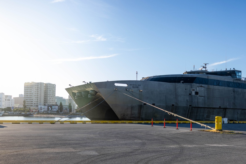 DVIDS - Images - KMEP 24.2 | USNS Guam Embarkation [Image 2 of 7]