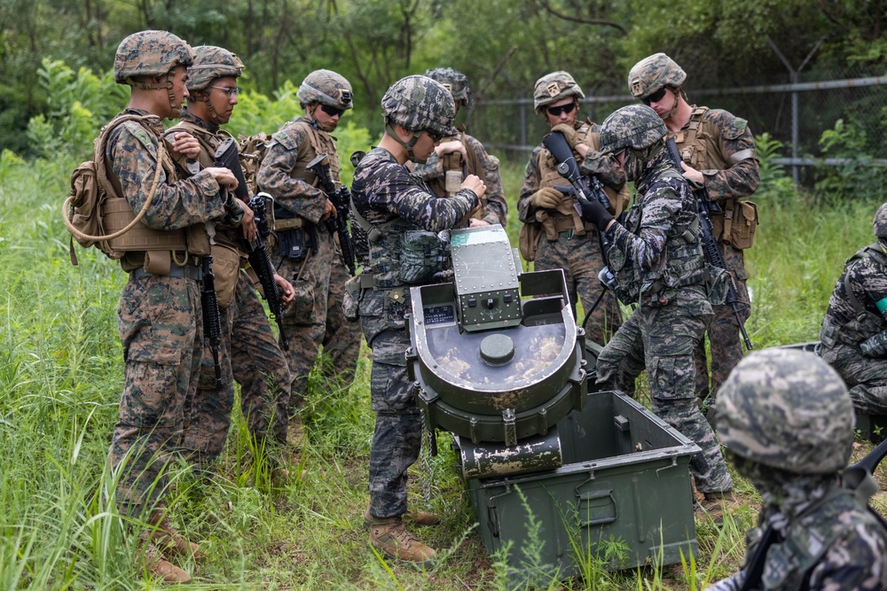 KMEP 24.2 | Bilateral KM-138 Mine Launcher Exchange