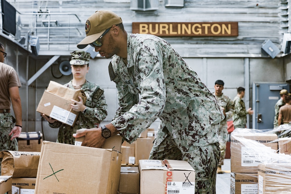 USNS Burlington (T-EPF 10) arrives in Colón, Panama as part of Continuing Promise 2024