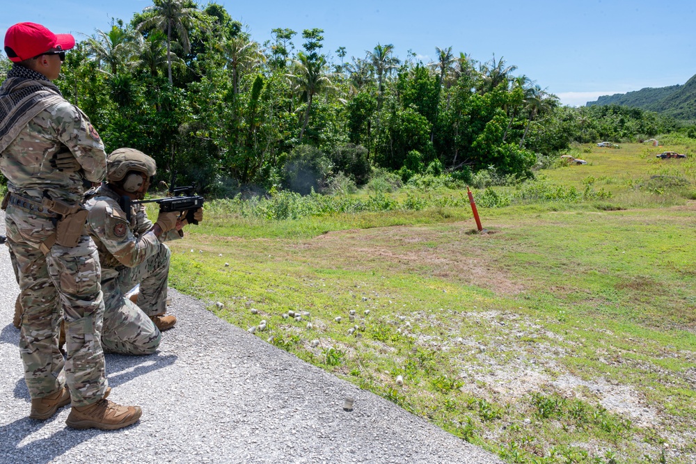 Class 04-24 completes Arc Light Defender Course