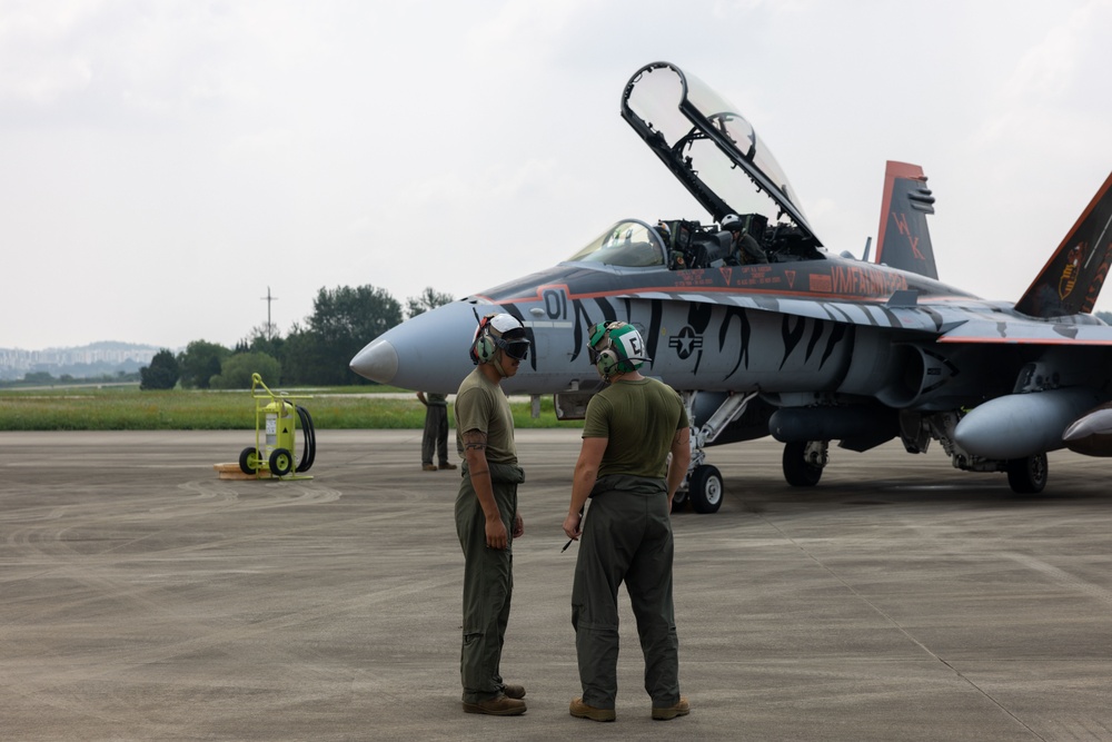 The Fighting Bengals Depart Suwon, South Korea and Return to MCAS Iwakuni