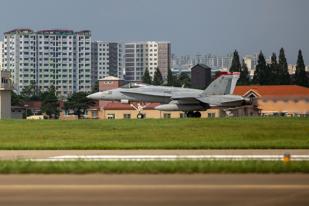 The Fighting Bengals Depart Suwon, South Korea and Return to MCAS Iwakuni