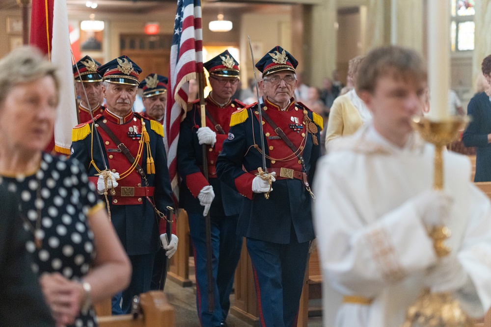 ILNG Joins Polish Consulate for Polish Armed Forces Day Event