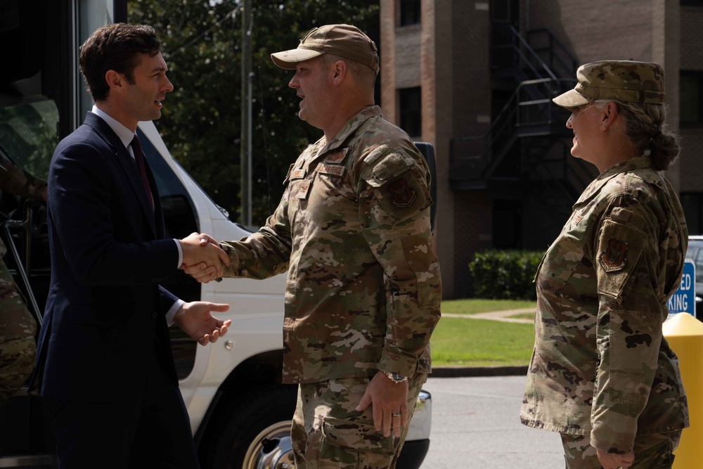 Sen. Ossoff Discusses Strategic Role of Air Force Reserves at Dobbins Air Reserve Base